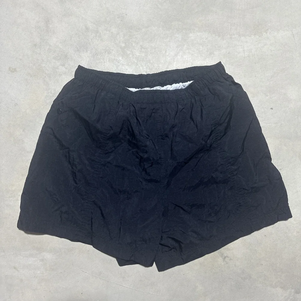 Vintage 1990s Nike ACG Logo Nylon Shorts Black Colorway Baggy SZ M Adult